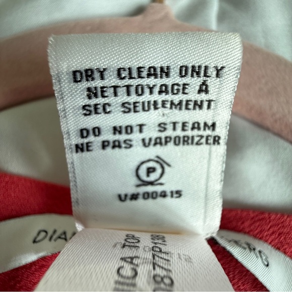 Diane Von Furstenberg Fuchsia Blouse Size Large - Picture 6 of 8